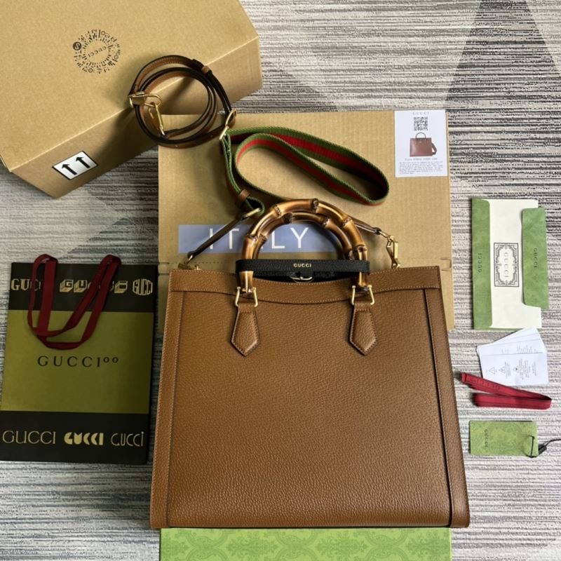 Gvc*1 tote bags